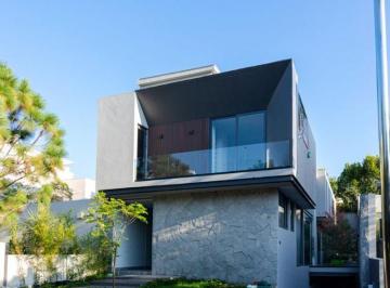 Casa de 4 habitaciones, Zapopan · Casa en Venta en El Alcazar, Zapopan