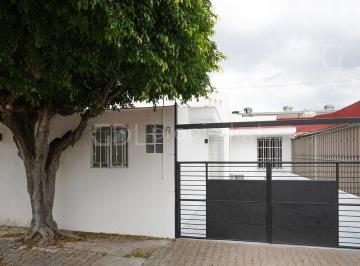 902bac54c38759629cf6925d72096be73b3dfbceed924d4093c1cf5d937c0b50 · Parque Agua Azul Casa Recién Detallada en Venta