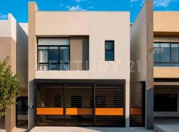 Casa en condominio · 160m² · 3 Recámaras · 2 Estacionamientos · Casa en Venta en Residencial Torento, Apodaca, Nuevo Leon