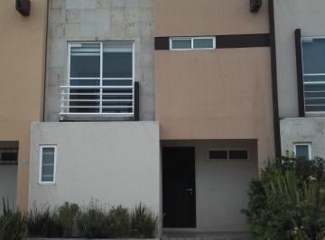 Casa de 3 habitaciones, Toluca · Aprovecha, Super Ubicada, Frac. Misiones II