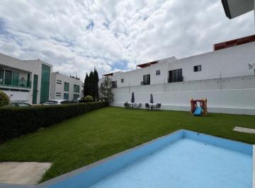 1 · Casa en Venta con Gran Jardín y 9 Estacionamientos | El Barreal (Zona Udlap), Cholula | Puebla