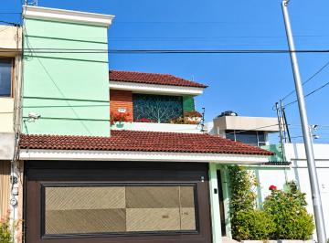 Casa de 4 habitaciones, Puebla · Venta de Casa en Puebla Puebla