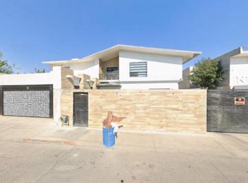 Casa de 6 habitaciones, Juárez · Venta de Casa en Chihuahuade Juarez Colmascareñas