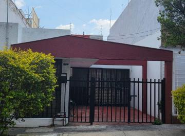 Casa de 3 habitaciones, Guadalajara · Renta Casa Amueblada Mezquitan Country