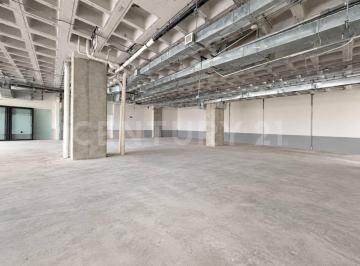 Local comercial · 144m² · 30 Estacionamientos · Local en Renta en Contry, Monterrey, Nuevo León