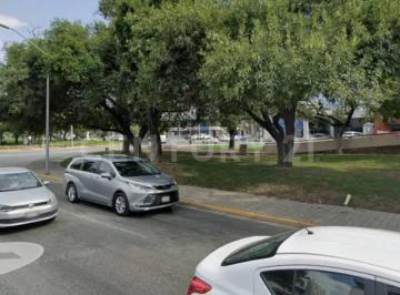 Local comercial · 148m² · 15 Estacionamientos · Local en Renta en del Valle, San Pedro Garza García, Nuevo León