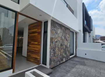 Casa de 4 habitaciones, · Casa Nueva en Altozano, Coto de Los Cisnes | 4 Recámaras, 4 Baños