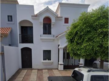 Casa de 3 habitaciones, Cajeme · Casa de 170 m² con 3 Recámaras en Venta en Ciudad Obregón Centro