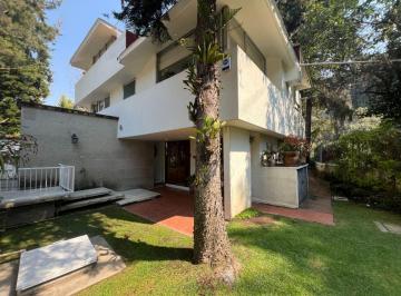 Casa de 3 habitaciones, Huixquilucan · Casa de 301 m² con 3 Recámaras en Venta en Bosques de La Herradura