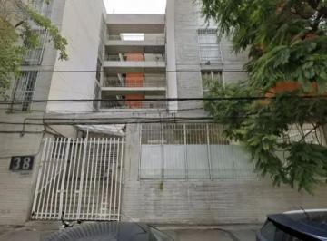 1 · Departamento de 65 m² con 2 Habitaciones en Remate en Agrícola Oriental