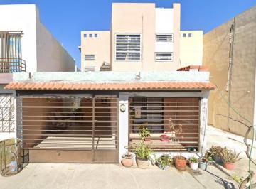 Casa de 3 habitaciones, Juárez · Venta de Casa en Terranova Residencial Juárez Nuevo León.