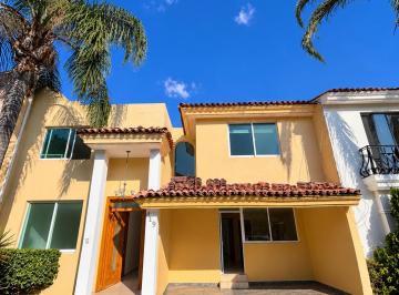 Casa de 3 habitaciones, Zapopan · Casa Renta en Virreyes Residencial