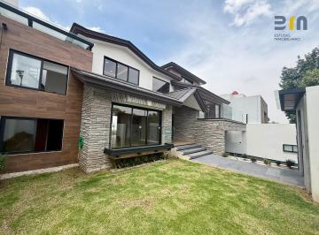 Casa · 600m² · 4 Recámaras · 4 Estacionamientos · La Herradura. Casa en Venta