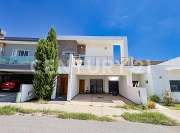 Casa · 273m² · 3 Recámaras · Casa en Venta en Bosques del Valle Lv, Chihuahua, Chih.