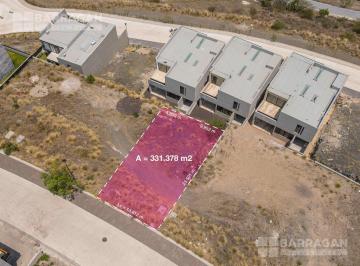 Terreno / Lote · 331m² · Terreno en Venta en Lomas del Campanario IV