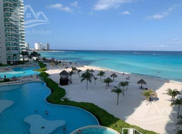 Departamento · 235m² · 3 Recámaras · 2 Estacionamientos · Departamento en Venta en Bay View Grand