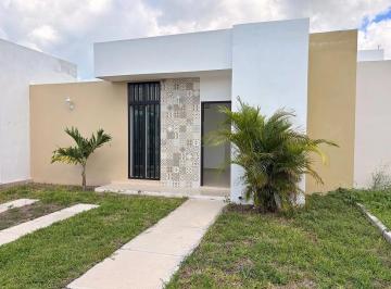 Casa de 2 habitaciones, Mérida · Venta de Casa en Privada Residencial | Gran Santa Fé Norte