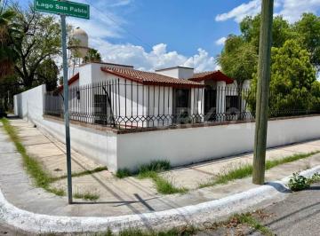 Casa · 202m² · 2 Recámaras · 2 Estacionamientos · Venta Casa en San Agustin Norte de Saltillo