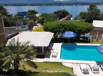 Casa · 367m² · 5 Recámaras · 5 Estacionamientos · Casa en Venta en Cerca del Lago de Tequesquitengo
