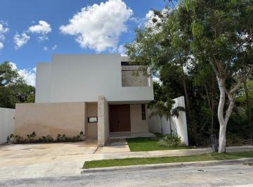 Casa · 336m² · 4 Recámaras · 3 Estacionamientos · Casa en Renta de 4 Recámaras en Tamara - (4)