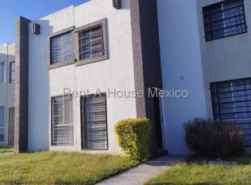 Casa en condominio de 2 habitaciones, Querétaro · Renta de Casa 2 Recámaras a 6 Mnts, Juriquilla y Frente Plaza Atria, Coppel.