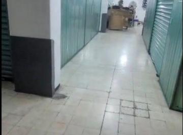 Bodega comercial de 1 habitación, Cuauhtémoc · Bodega de 75 m² en Renta en República de Uruguay, Centro