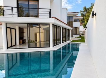 Casa en condominio de 3 habitaciones, Tlajomulco de Zúñiga · Casa con Alberca en Renta en El Palomar – Segunda Sección