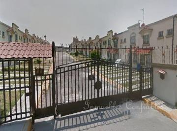 Casa de 2 habitaciones, Huehuetoca · Casa en Renta en Calle Cerrada en Huehuetoca, Estado de México.