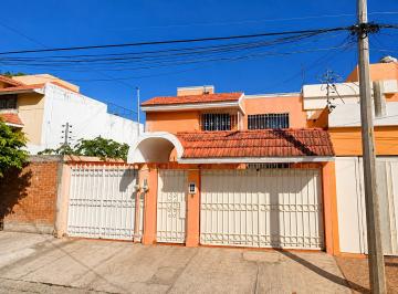 Casa de 3 habitaciones, Tehuacán · Casa en Venta en Jardines de Tehuacan, Puebla