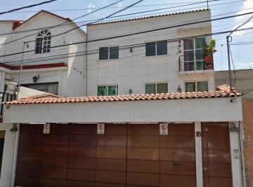 Casa de 5 habitaciones, Iztacalco · Casa en Venta en Iztacalco Ciudad de México