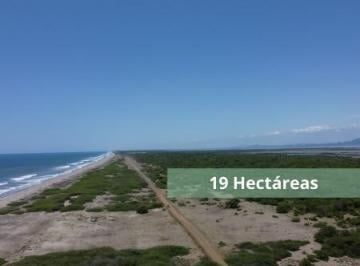 N/A · Tierras Camino a La Escollera