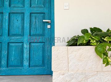 N/A · Casa de 4 Recamaras. Losantos, Artigas. Venta y Renta