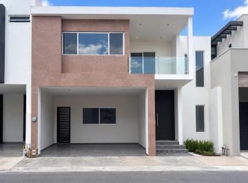 Casa de 2 habitaciones, Monterrey · Casa en Venta en Valles de Cristal Sector Obsidiana
