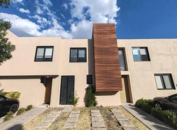 1 · Casa en Renta en Residencial El Refugio, Querétaro