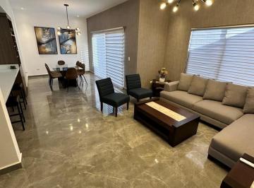 Casa · 203m² · 3 Recámaras · 2 Estacionamientos · Casa en Renta en Saltillo Amueblada Alyssa Residencial
