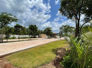 Terreno / Lote · 151m² · Terrenos Residenciales en Yucatán / a 8 Min de Playa y 30 Min Mérida