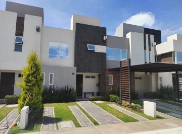 Casa · 3 Recámaras · 2 Estacionamientos · Casas en Venta Nuevas, Valle de Toluca, Zinacantepec, Arona Residencial, Modelo Aliso en Privada con