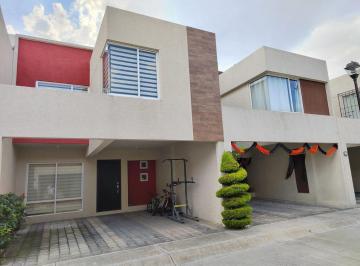 Casa · 3 Recámaras · 2 Estacionamientos · Casa en Renta Toluca Villa Toscana Lll, P Tol 2000