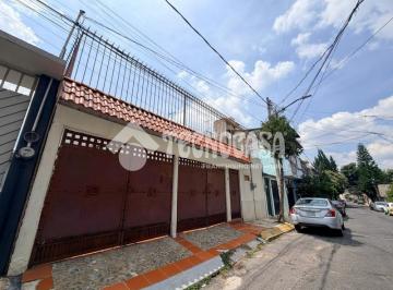 Foto · Casa - Venta
