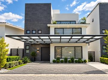 Casa de 4 habitaciones, Metepec · Casa en Venta, Ibiza Metepec