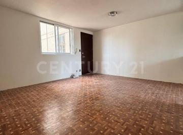 Departamento · 65m² · 2 Recámaras · 1 Estacionamiento · Departamento Exterior en 3er Piso Completamento Remodelado Frente Plaza Cascada
