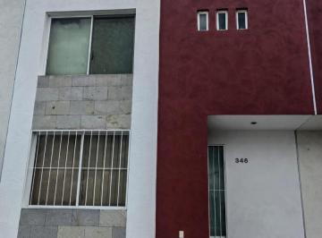 Casa de 3 habitaciones, Morelia · Casa en Renta en Fresnos Tres Marías