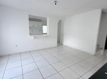 Casa · 186m² · 3 Recámaras · 4 Estacionamientos · Casa en Renta Ideal Para Vivienda U Oficinas