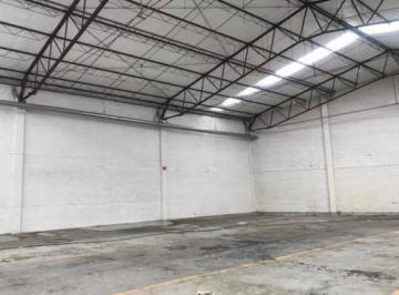 Bodega comercial · 779m² · Excelente Bodega Planta Baja Super Zona!