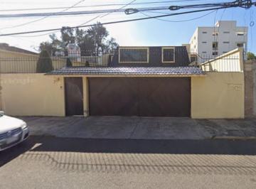 Casa de 3 habitaciones, Toluca · Casa en Venta en Francisco Murguía, Toluca de Lerdo, Méx.