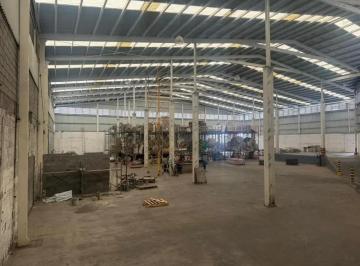 1 · Bodega en Renta en El Centro de Monterrey