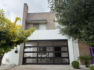 Casa en condominio de 3 habitaciones, Monterrey · Casa y Terreno en Venta Cumbres San Agustin Monterrey