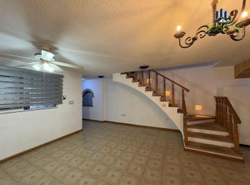 Casa de 3 habitaciones, Xalapa · Casa en Renta Colonia Badillo