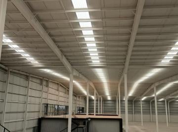 Bodega comercial · 2259m² · 3 Estacionamientos · Bodega Industrial - Geovillas Santa Bárbara