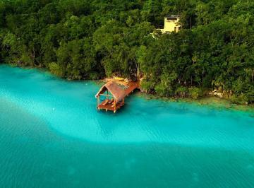 Casa · 4 Recámaras · 3 Estacionamientos · Casa en Venta, La Fé, Laguna Bacalar Norte, Bacalar